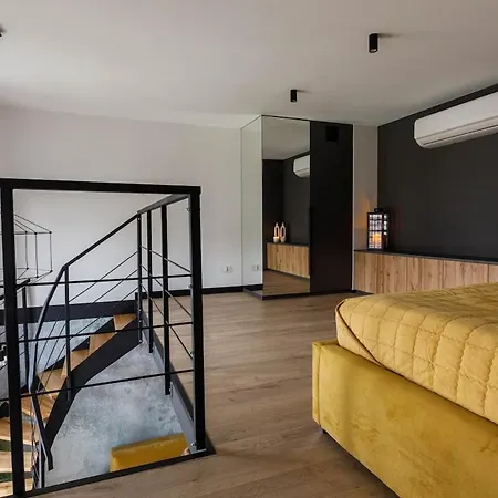 Golden - Stylish Loft - Great Location &jana Pawla33 * Wrocław