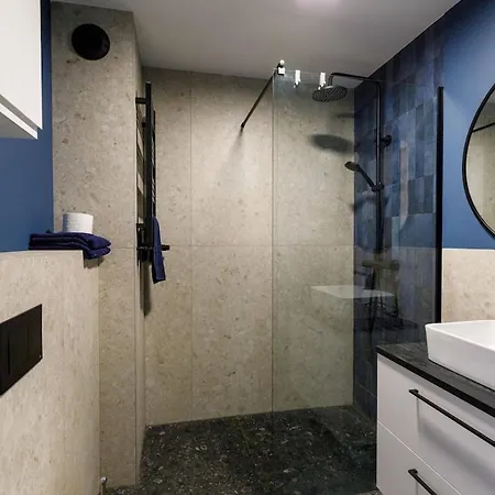 Golden - Stylish Loft - Great Location &jana Pawla33 Apartamento