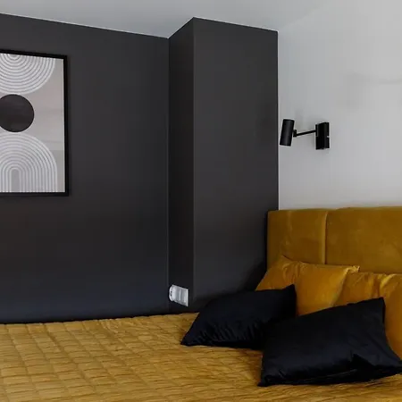 Golden - Stylish Loft - Great Location &jana Pawla33 Apartamento
