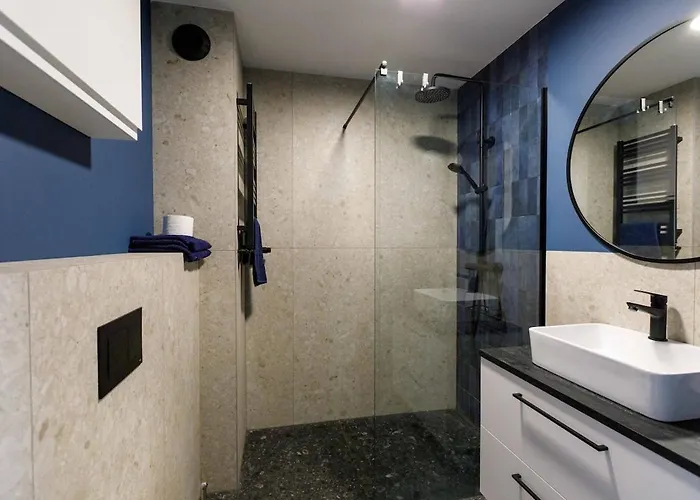 Close-golden - Stylish Loft - Great Location &jana Pawla33 Апартаменти